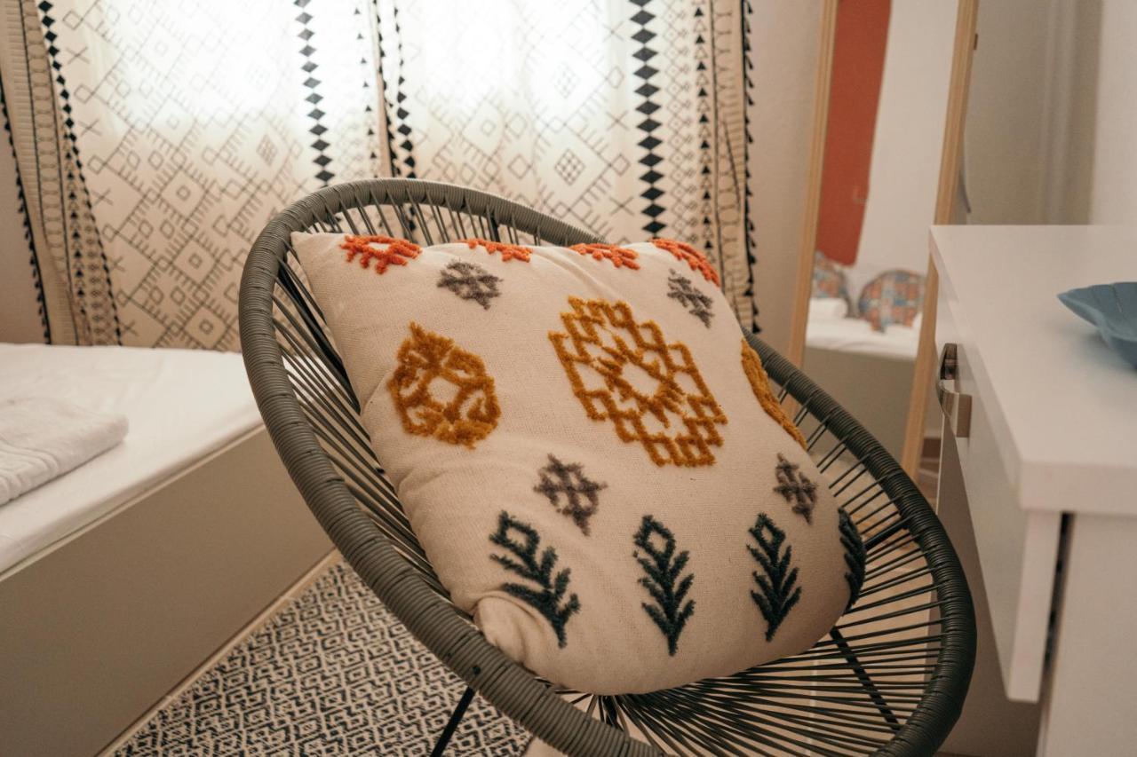 Paradeísion Villager'S Art Apartment מראה חיצוני תמונה